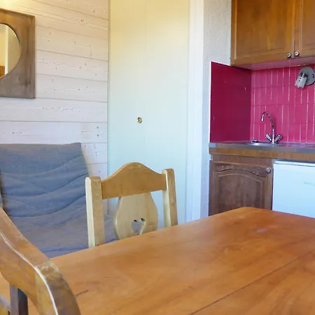 Calme Avec Balcon, Parking Et Animaux Acceptes - Fr-1-182-43